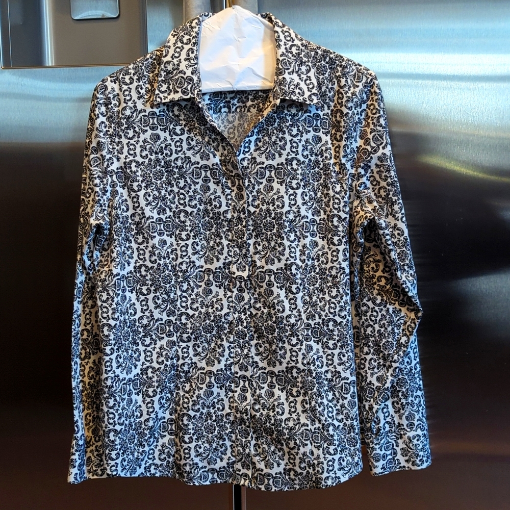 Chico's No-Iron Blouse